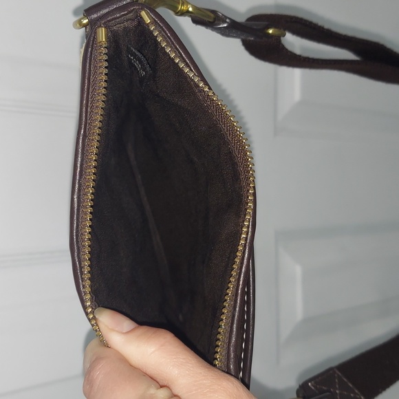 Mint Condition Coach Crossbody Bag - Picture 8 of 8